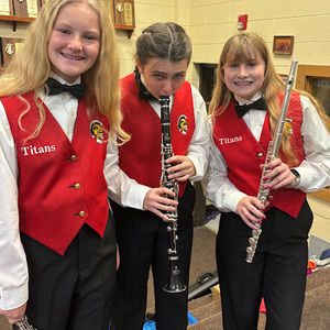 Meet your Posher, Lola